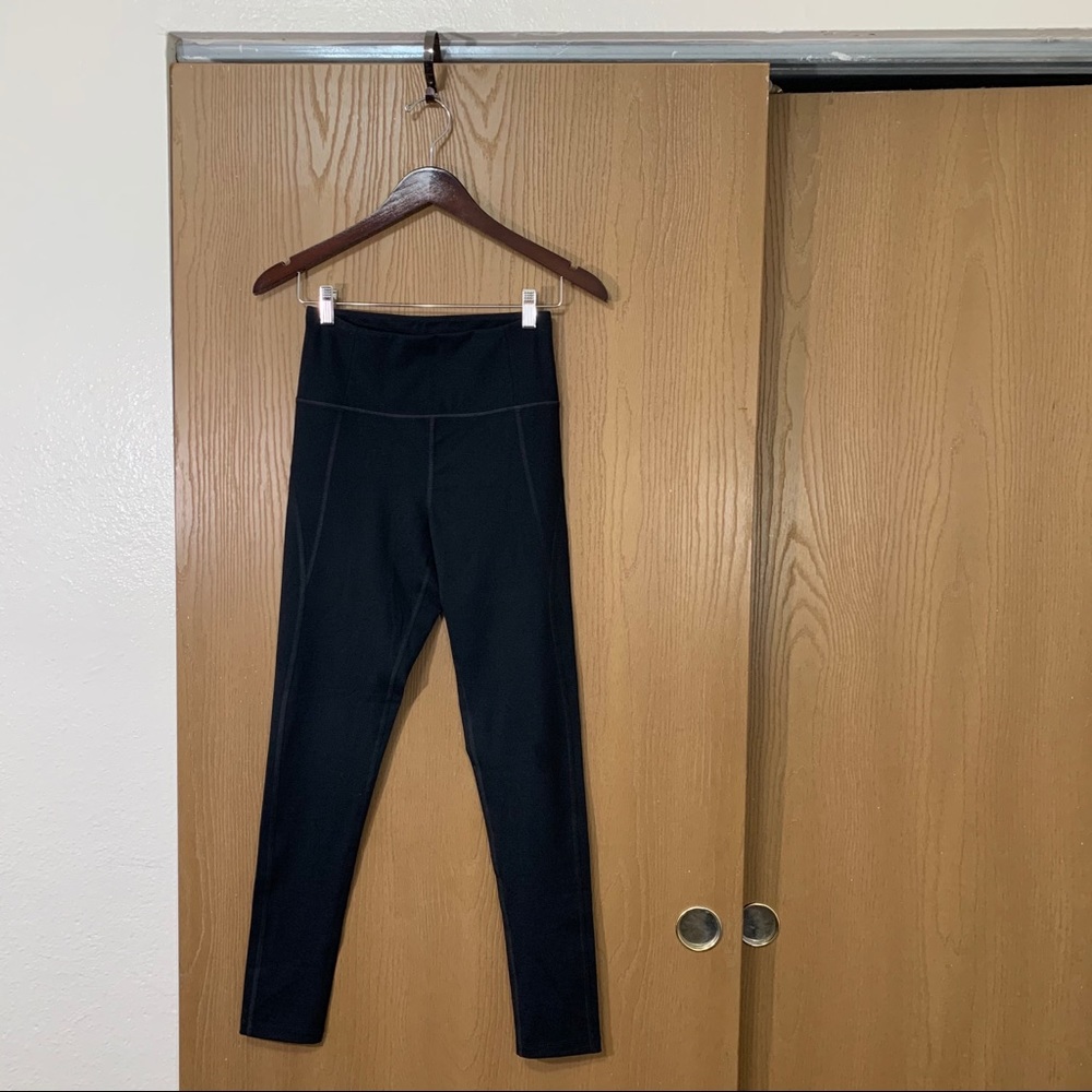 Girlfriend Collective HighRise Compressive Legging - Picture 3 of 7